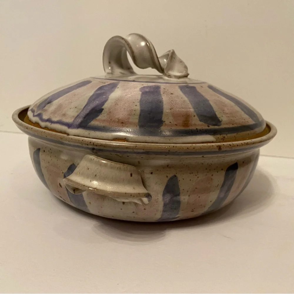 GEORGE KNAUS ART POTTERY CASSEROLE 2 PIECE GRAY BLUE VINTAGE STONEWEAR HOME